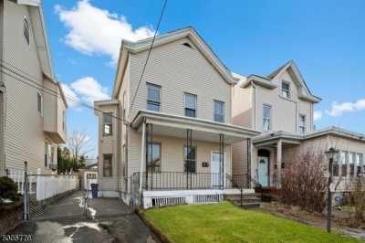 Home For Rent in Passaic, New Jersey