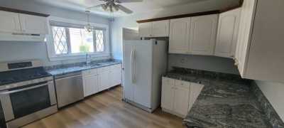 Apartment For Rent in Arlington, Massachusetts