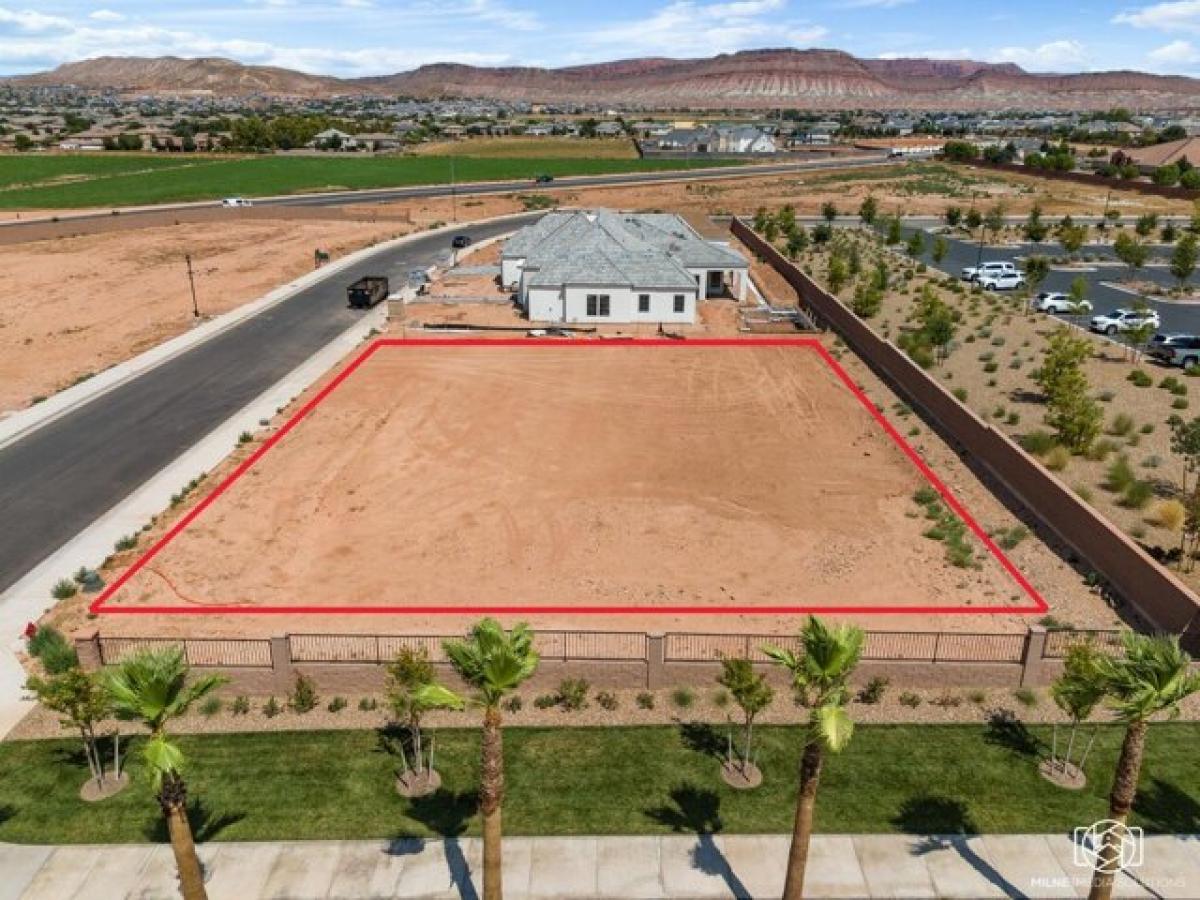 Picture of Residential Land For Sale in Saint George, Utah, United States