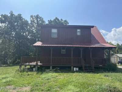 Home For Sale in Ten Mile, Tennessee