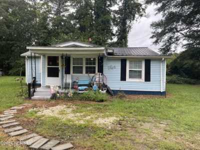 Home For Sale in Ahoskie, North Carolina