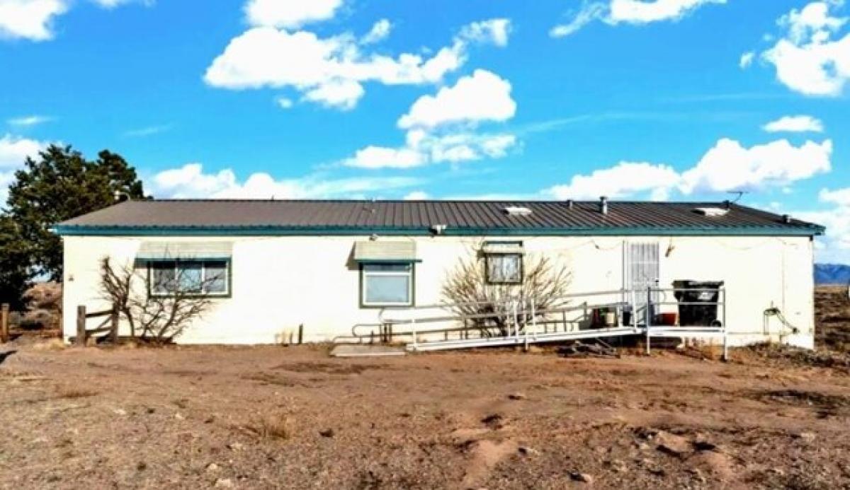 Picture of Home For Sale in Belen, New Mexico, United States