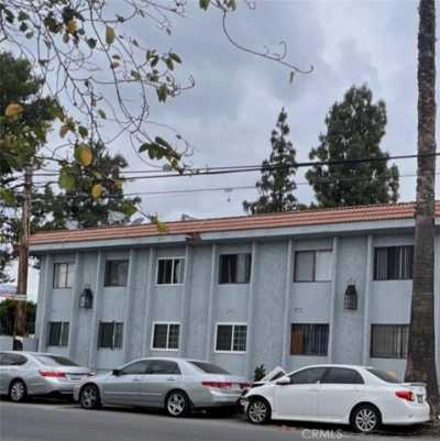 Home For Sale in Panorama City, California