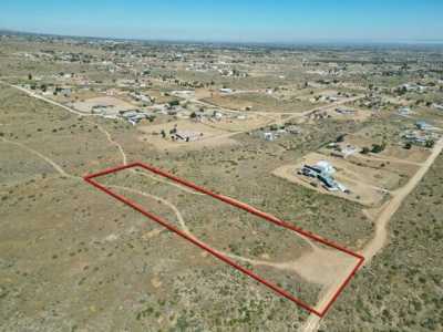 Residential Land For Sale in Phelan, California