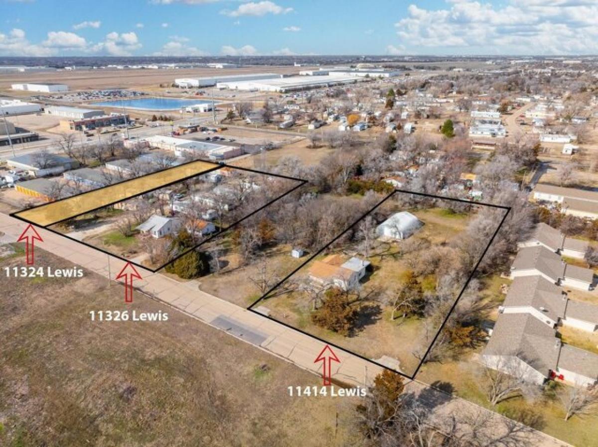 Picture of Residential Land For Sale in Wichita, Kansas, United States