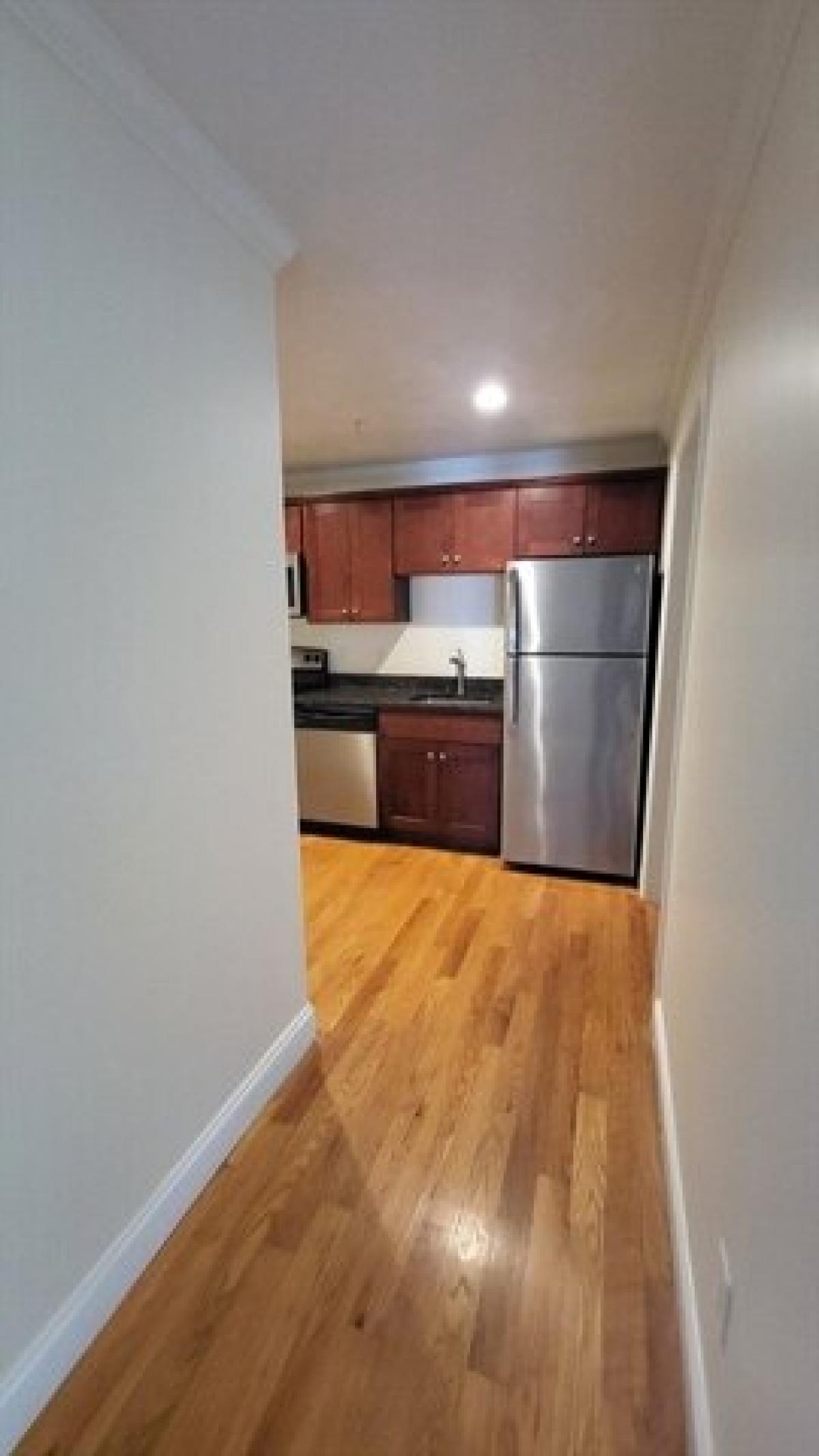 Picture of Apartment For Rent in Lowell, Massachusetts, United States