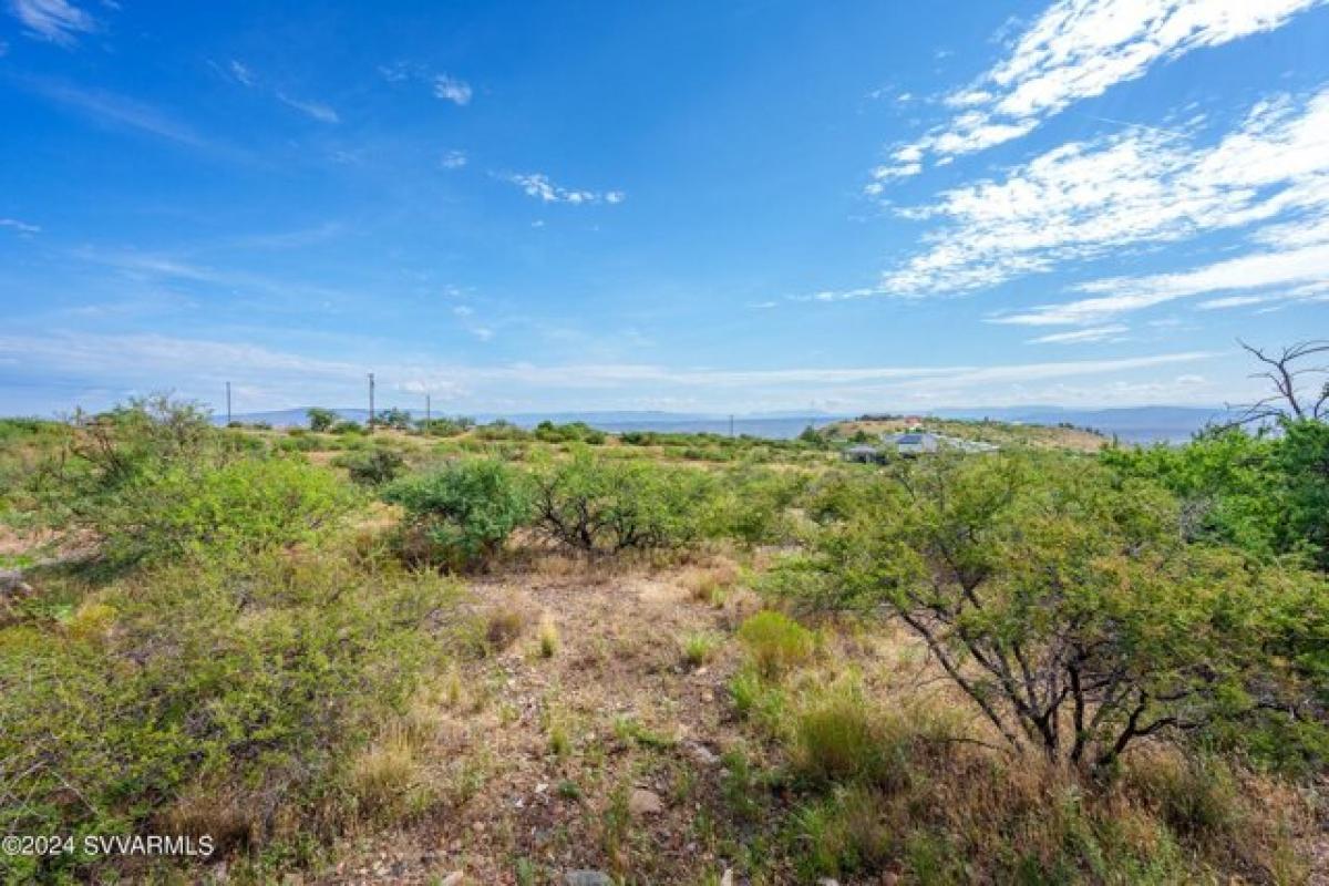 Picture of Residential Land For Sale in Clarkdale, Arizona, United States