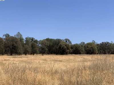 Residential Land For Sale in Browns Valley, California