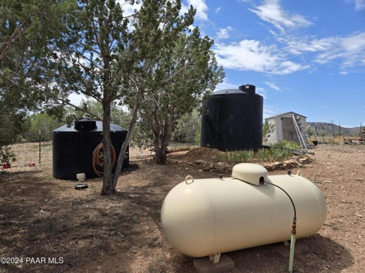 Picture of Home For Sale in Ash Fork, Arizona, United States