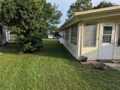 Home For Sale in Astatula, Florida