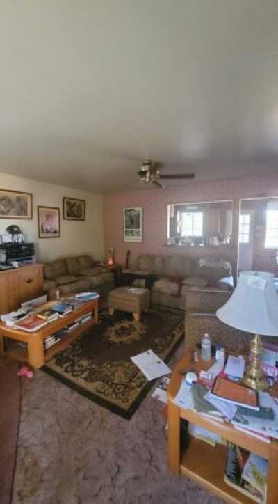 Home For Sale in Mojave, California