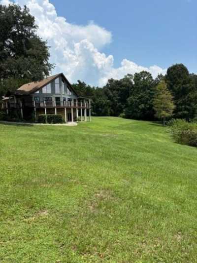 Home For Sale in Umatilla, Florida