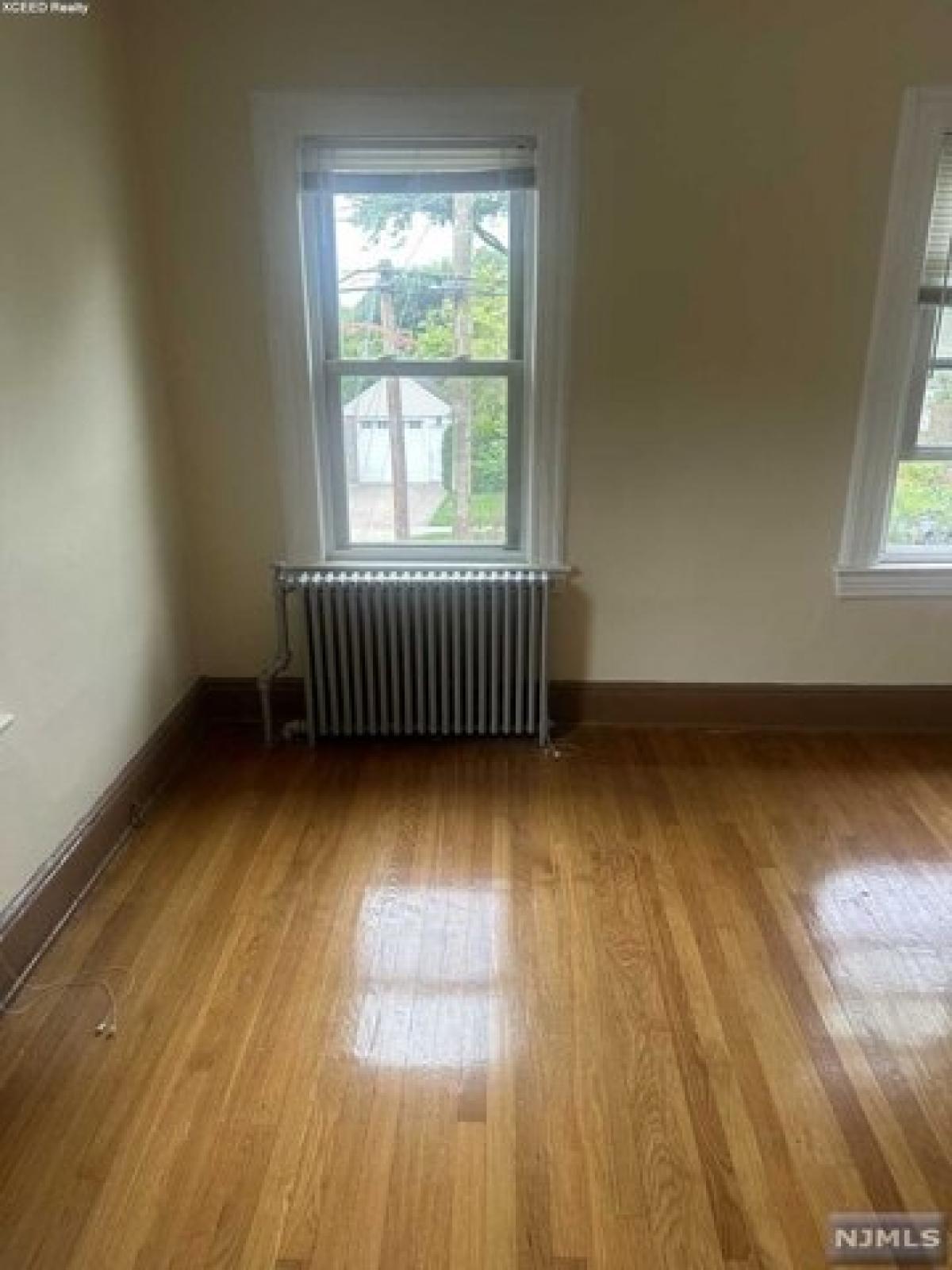 Picture of Home For Rent in Teaneck, New Jersey, United States