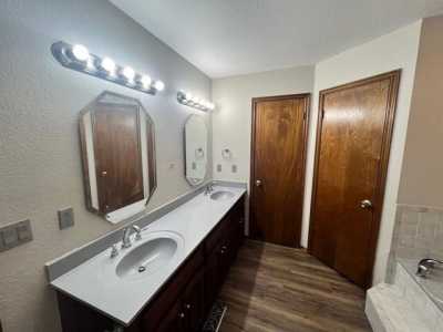 Home For Rent in Yukon, Oklahoma