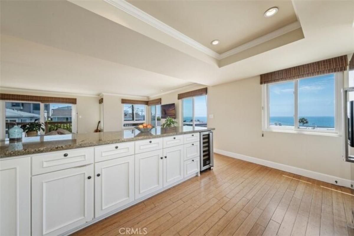 Picture of Home For Sale in Manhattan Beach, California, United States