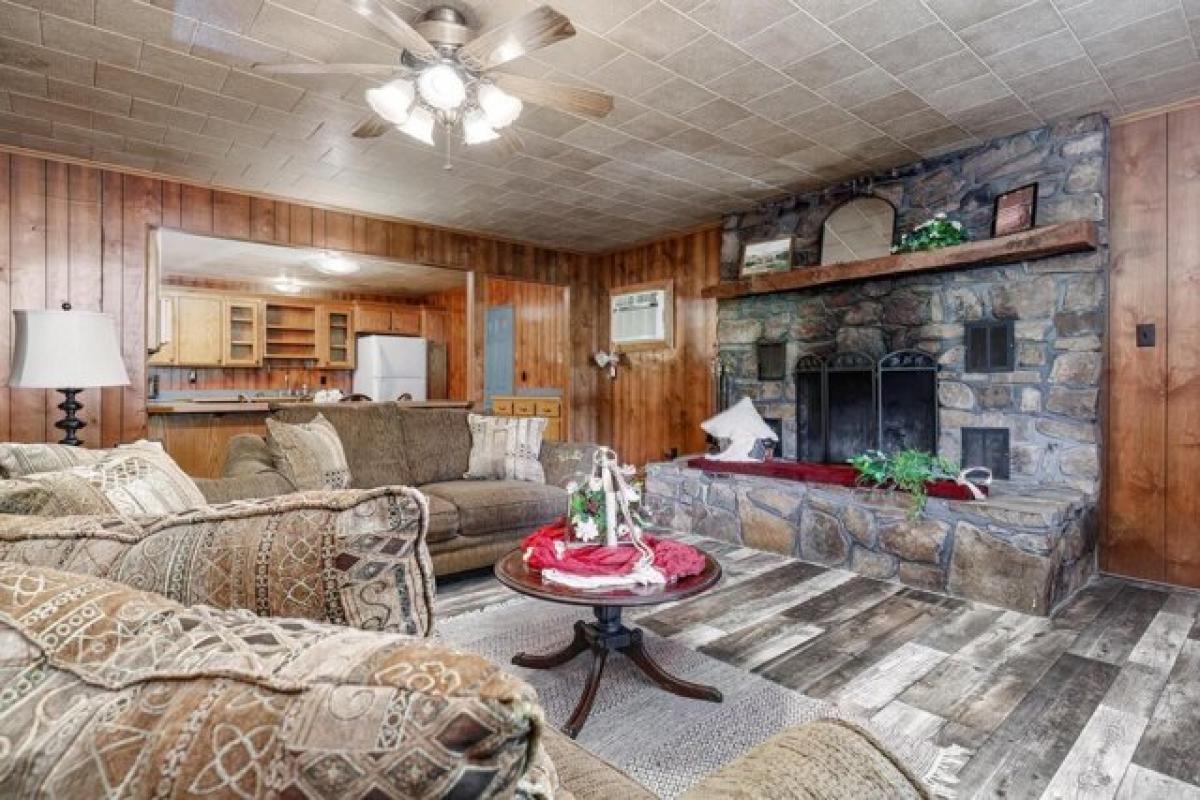 Picture of Home For Sale in Arkadelphia, Arkansas, United States