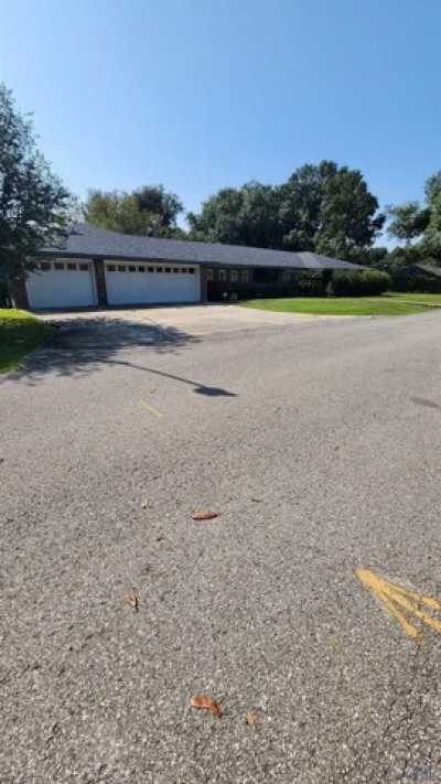 Home For Sale in Thibodaux, Louisiana