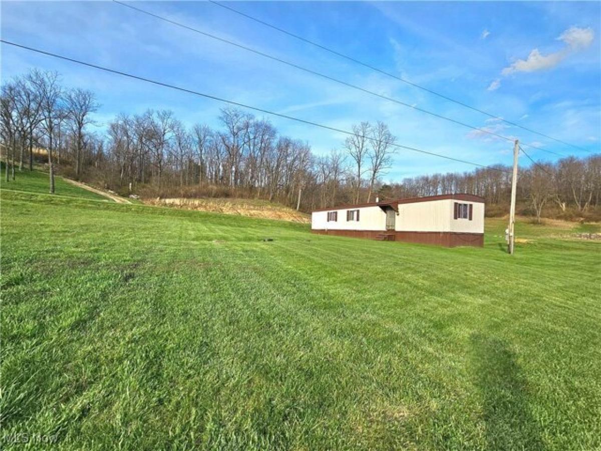 Picture of Home For Sale in Warsaw, Ohio, United States