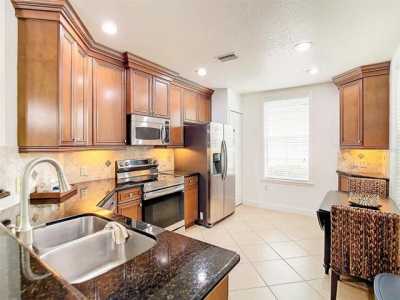 Home For Sale in Reunion, Florida