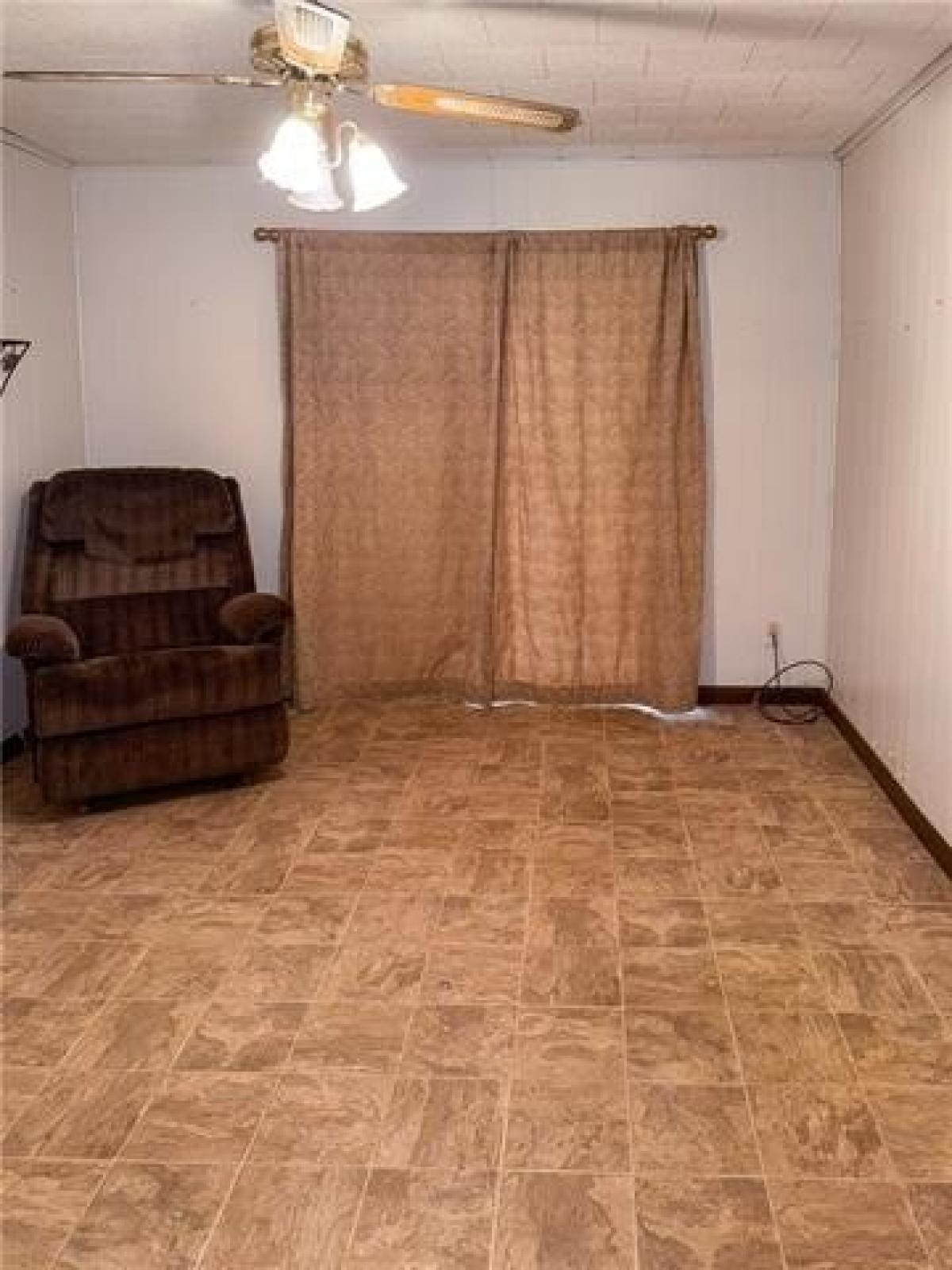 Picture of Home For Sale in Opelousas, Louisiana, United States