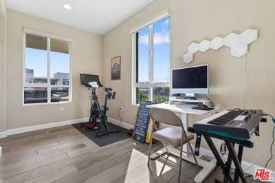 Home For Sale in Playa Vista, California