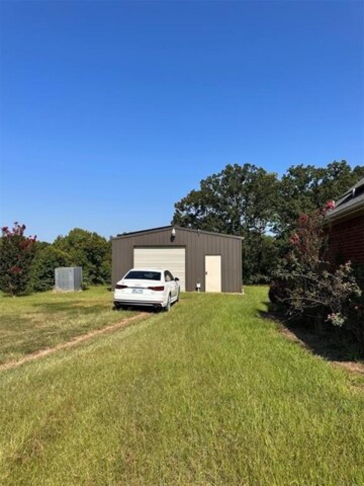 Picture of Home For Sale in Valliant, Oklahoma, United States