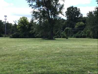 Residential Land For Sale in Romulus, Michigan