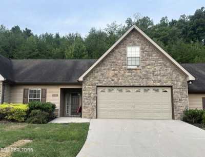 Home For Sale in Powell, Tennessee