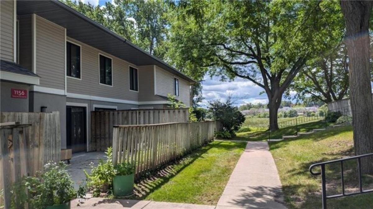 Picture of Home For Sale in Hopkins, Minnesota, United States