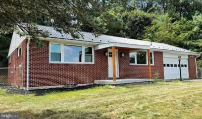 Home For Sale in Chambersburg, Pennsylvania