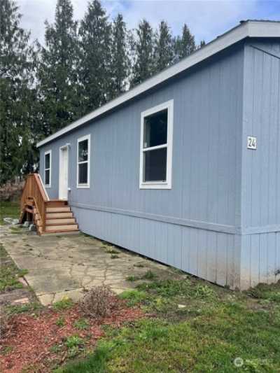 Home For Sale in Sedro Woolley, Washington