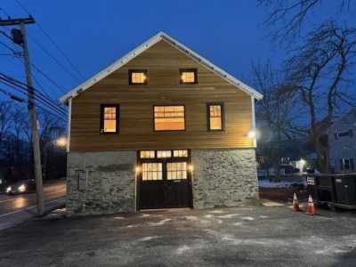 Home For Rent in Cranston, Rhode Island