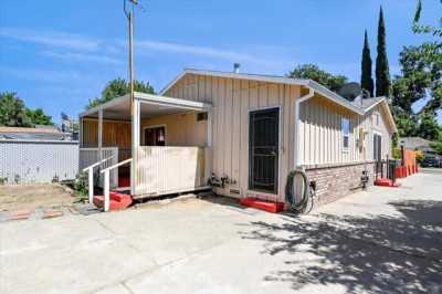 Home For Sale in Yuba City, California