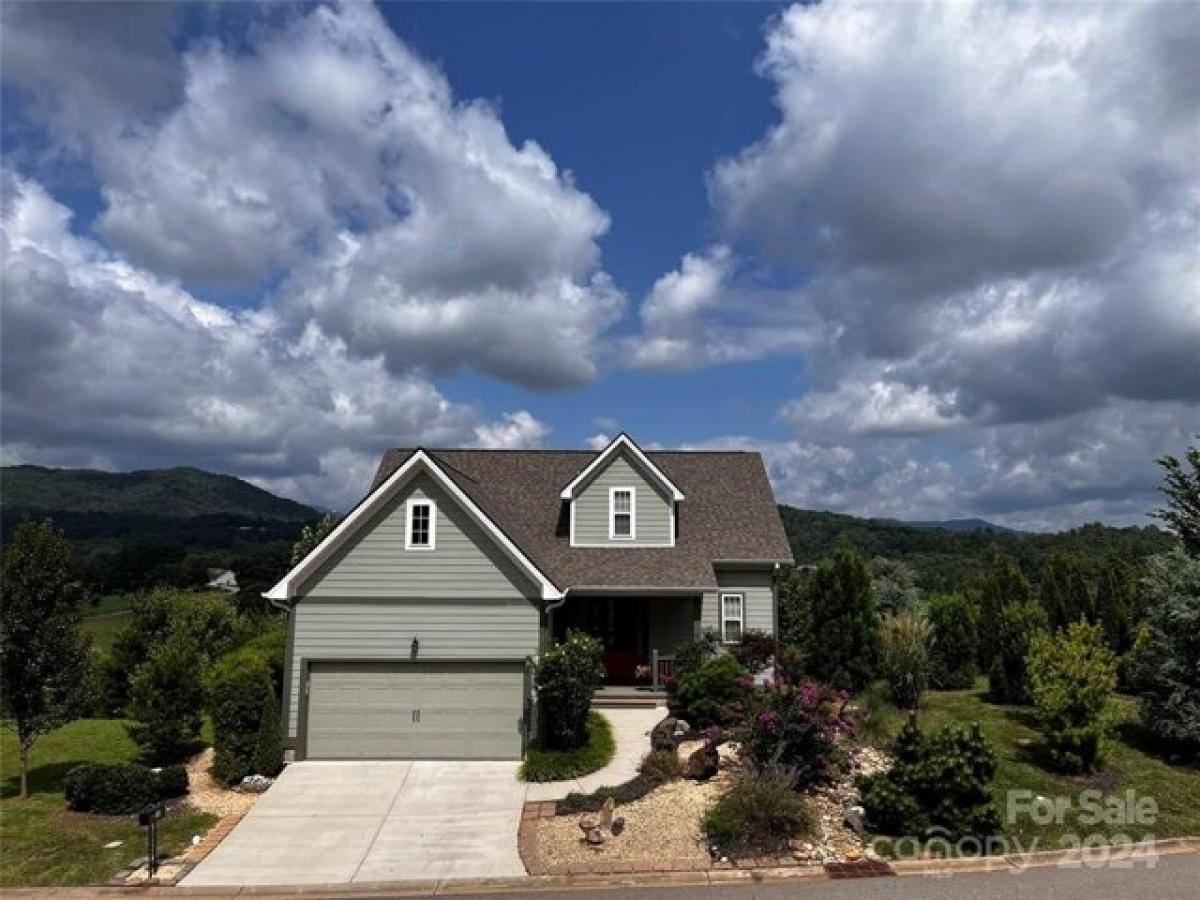 Picture of Home For Sale in Leicester, North Carolina, United States