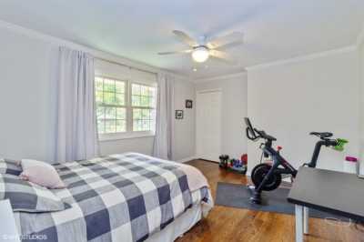 Home For Rent in Highland Park, Illinois