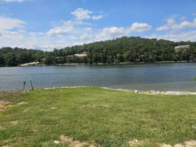 Residential Land For Sale in Clifton, Tennessee