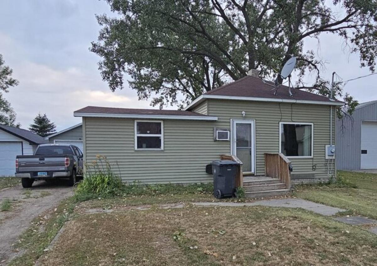 Picture of Home For Sale in Roscoe, South Dakota, United States