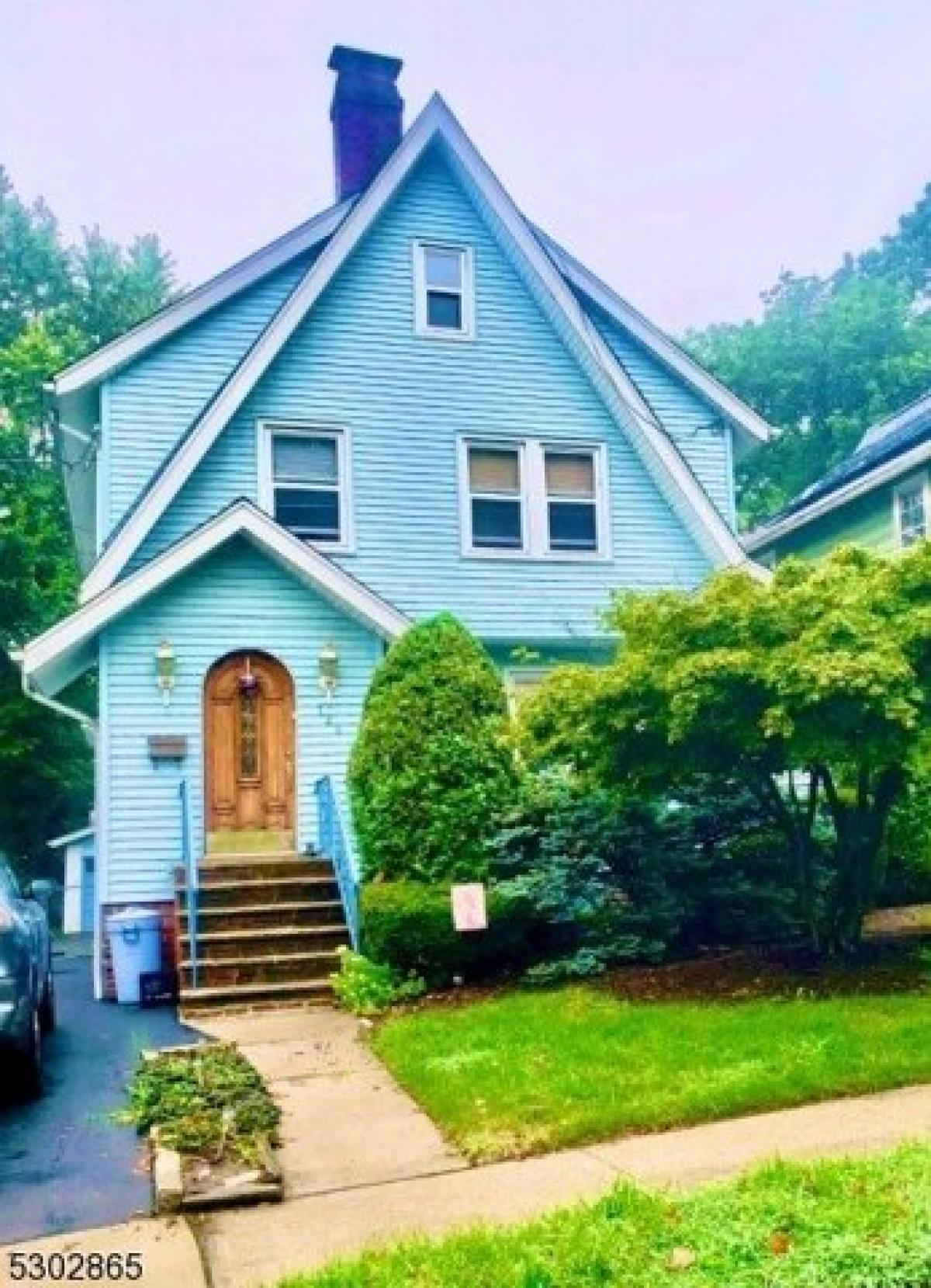 Picture of Home For Sale in Maplewood, New Jersey, United States