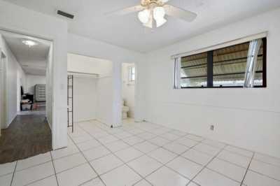 Home For Sale in Riviera Beach, Florida