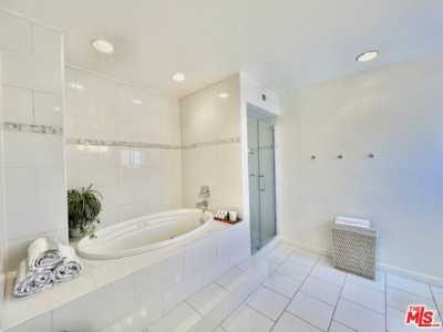 Home For Sale in Studio City, California