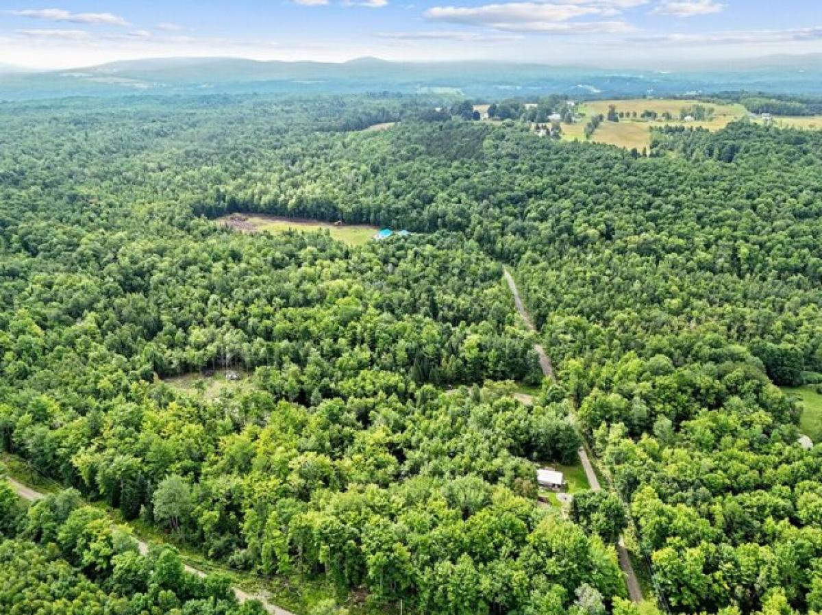 Picture of Residential Land For Sale in Cornville, Maine, United States