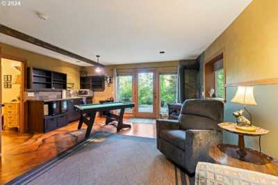 Home For Sale in Washougal, Washington