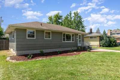 Home For Sale in Munster, Indiana