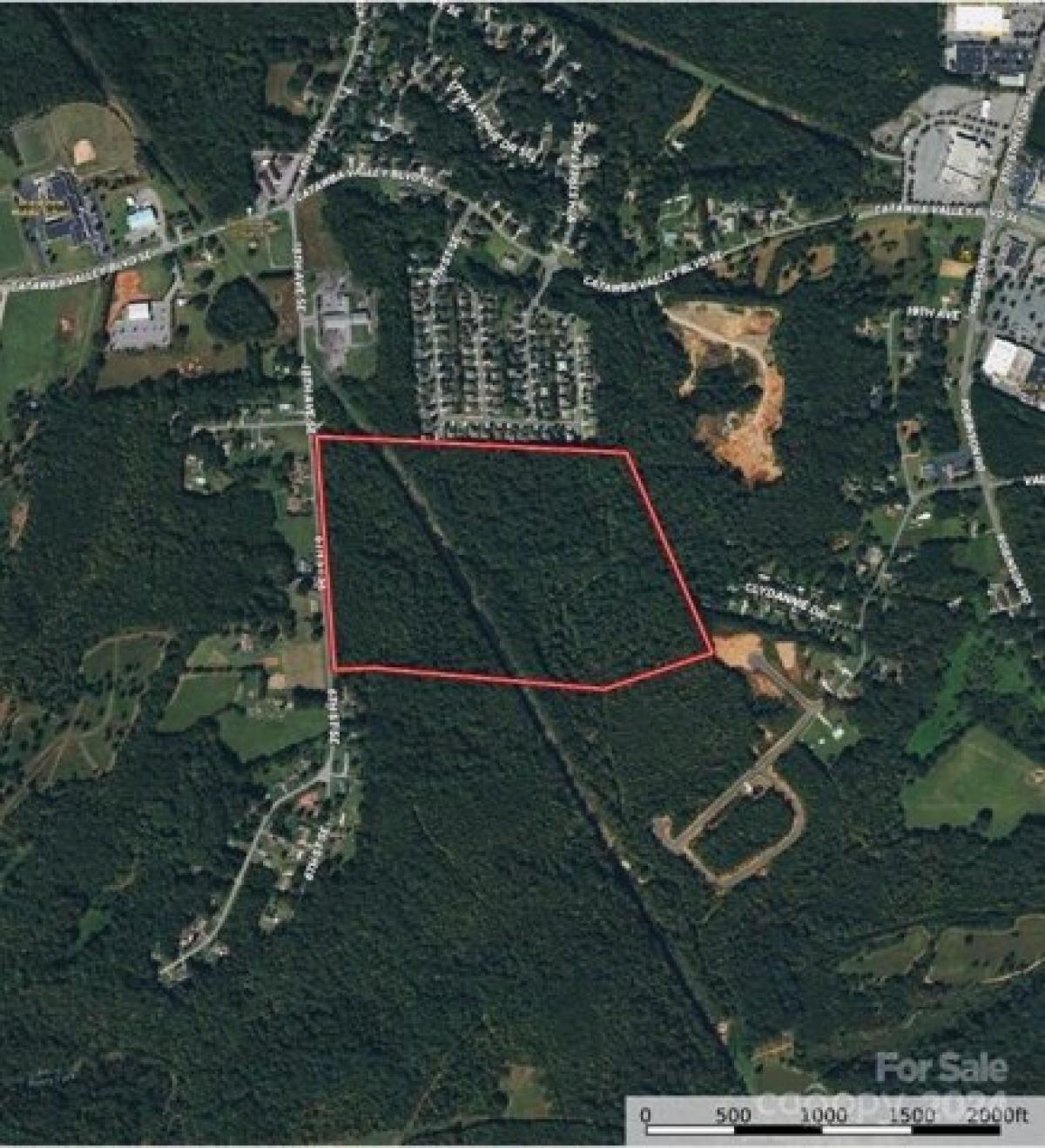 Picture of Residential Land For Sale in Hickory, North Carolina, United States