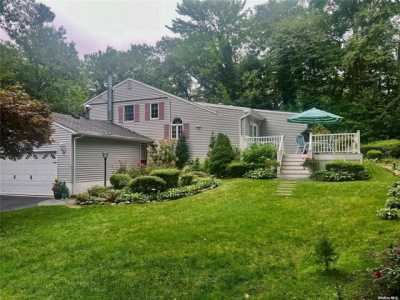 Home For Sale in Huntington, New York