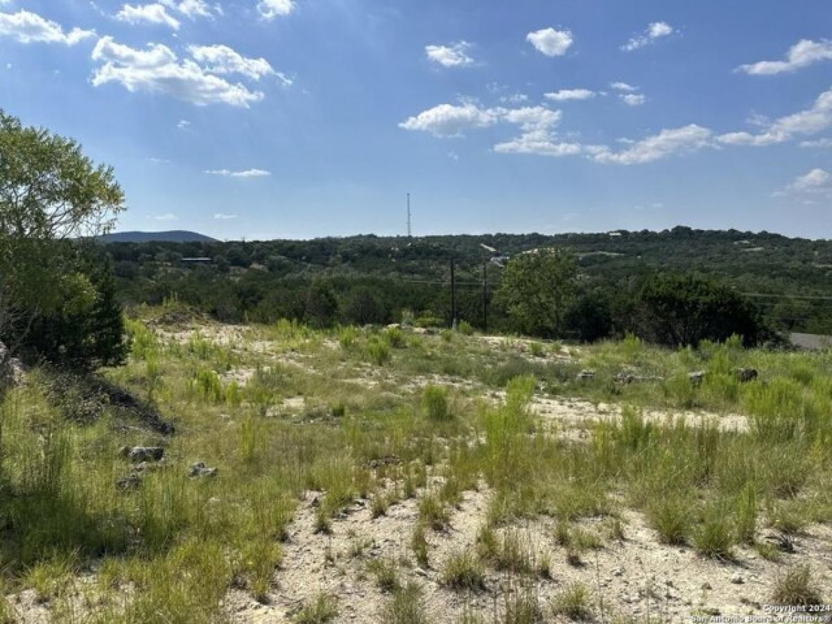 Picture of Residential Land For Sale in Bandera, Texas, United States