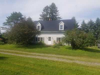 Home For Sale in Presque Isle, Maine