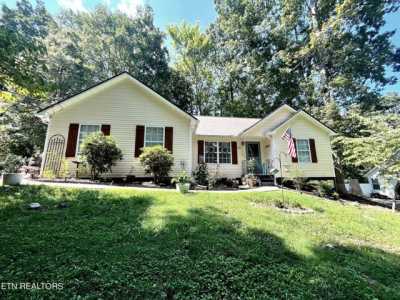 Home For Sale in Powell, Tennessee