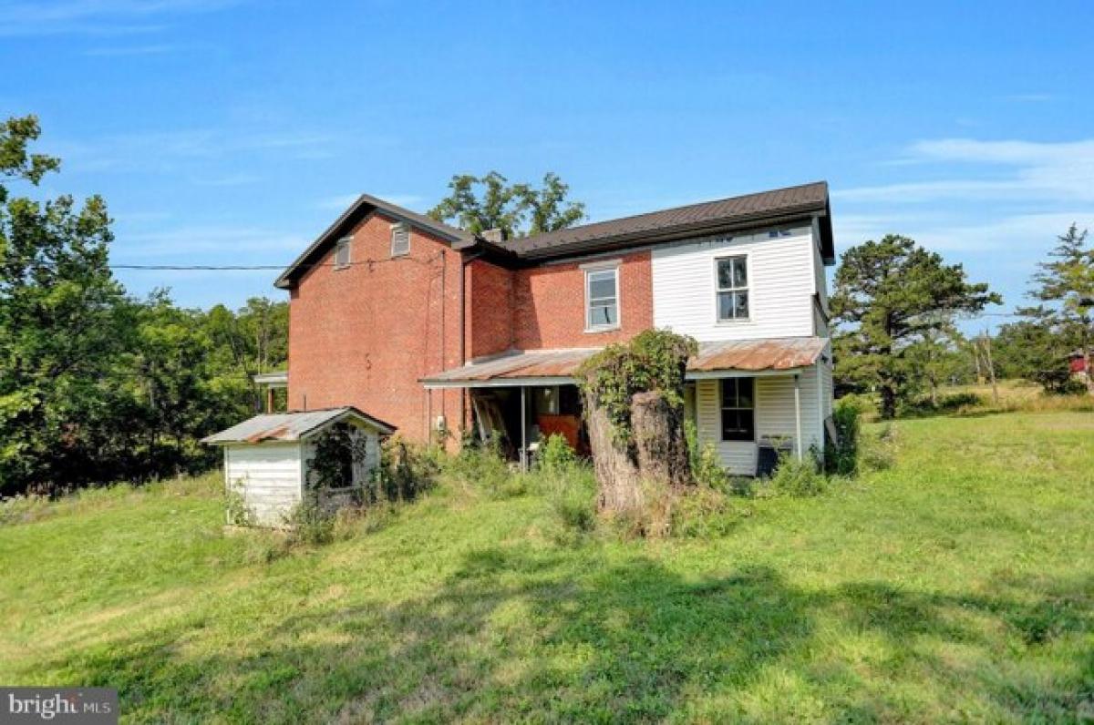 Picture of Residential Land For Sale in Port Royal, Pennsylvania, United States