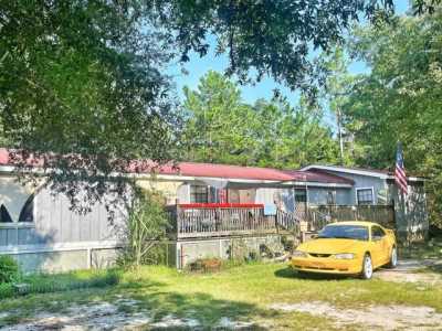 Home For Sale in Defuniak Springs, Florida